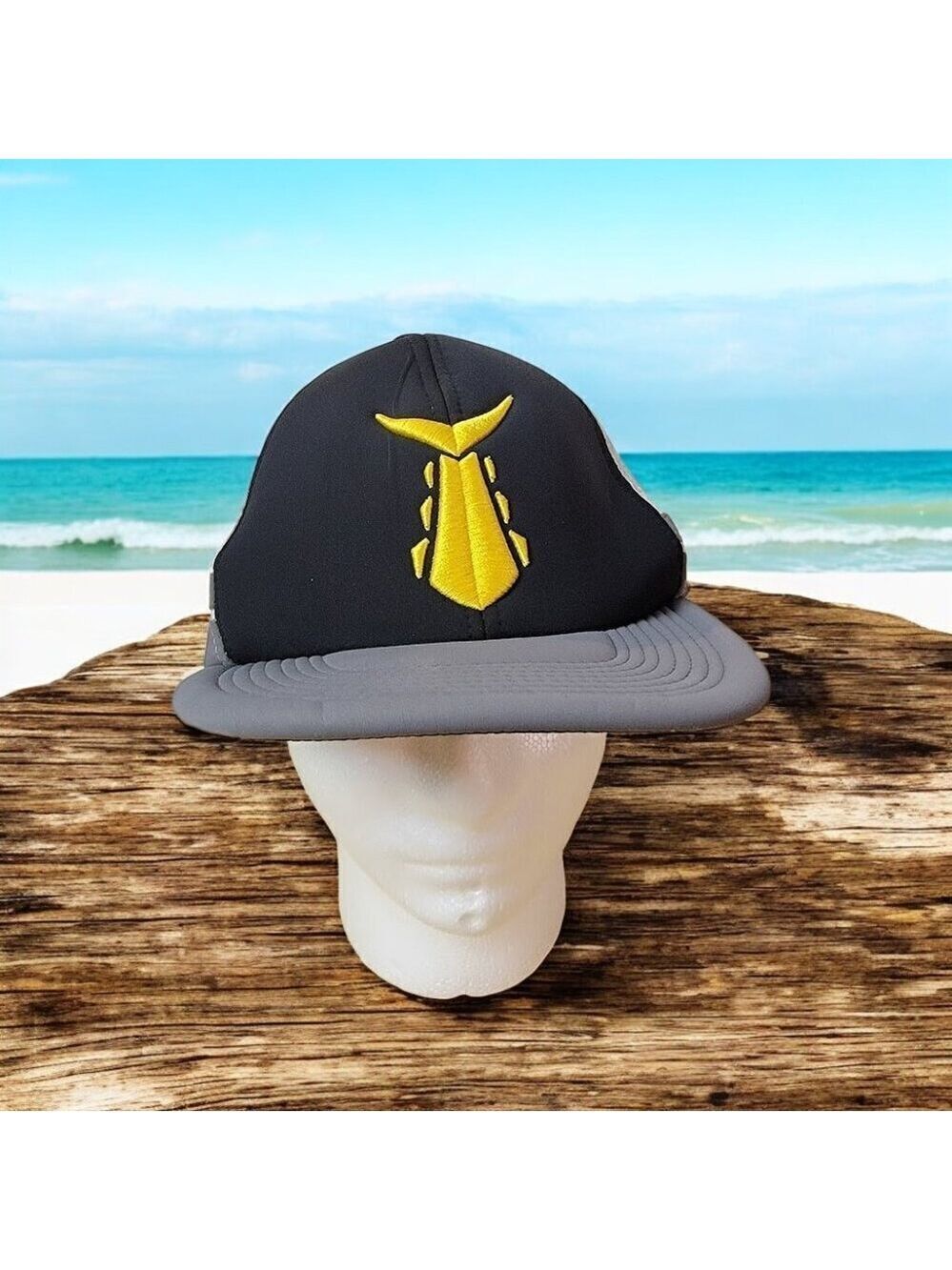 Tunaskin TSK Aquatic Apparel Trucker's Hat - Like New - Super Cute